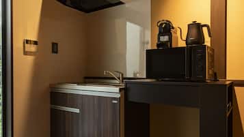 Standard House, Patio, Courtyard View | Private kitchen