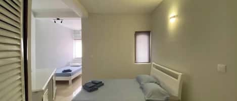 1 bedroom, WiFi, bed sheets