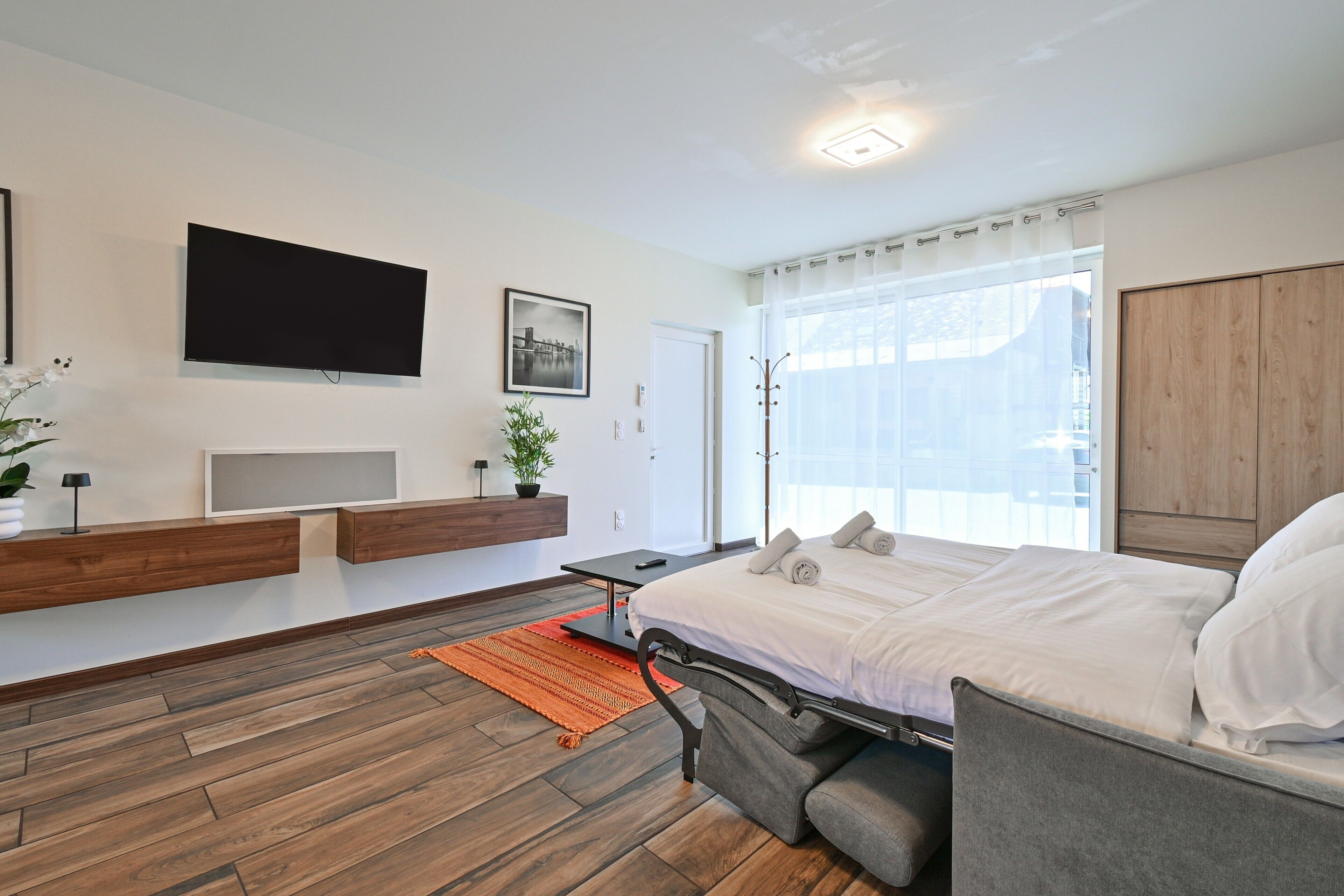 1 bedroom, WiFi, bed sheets