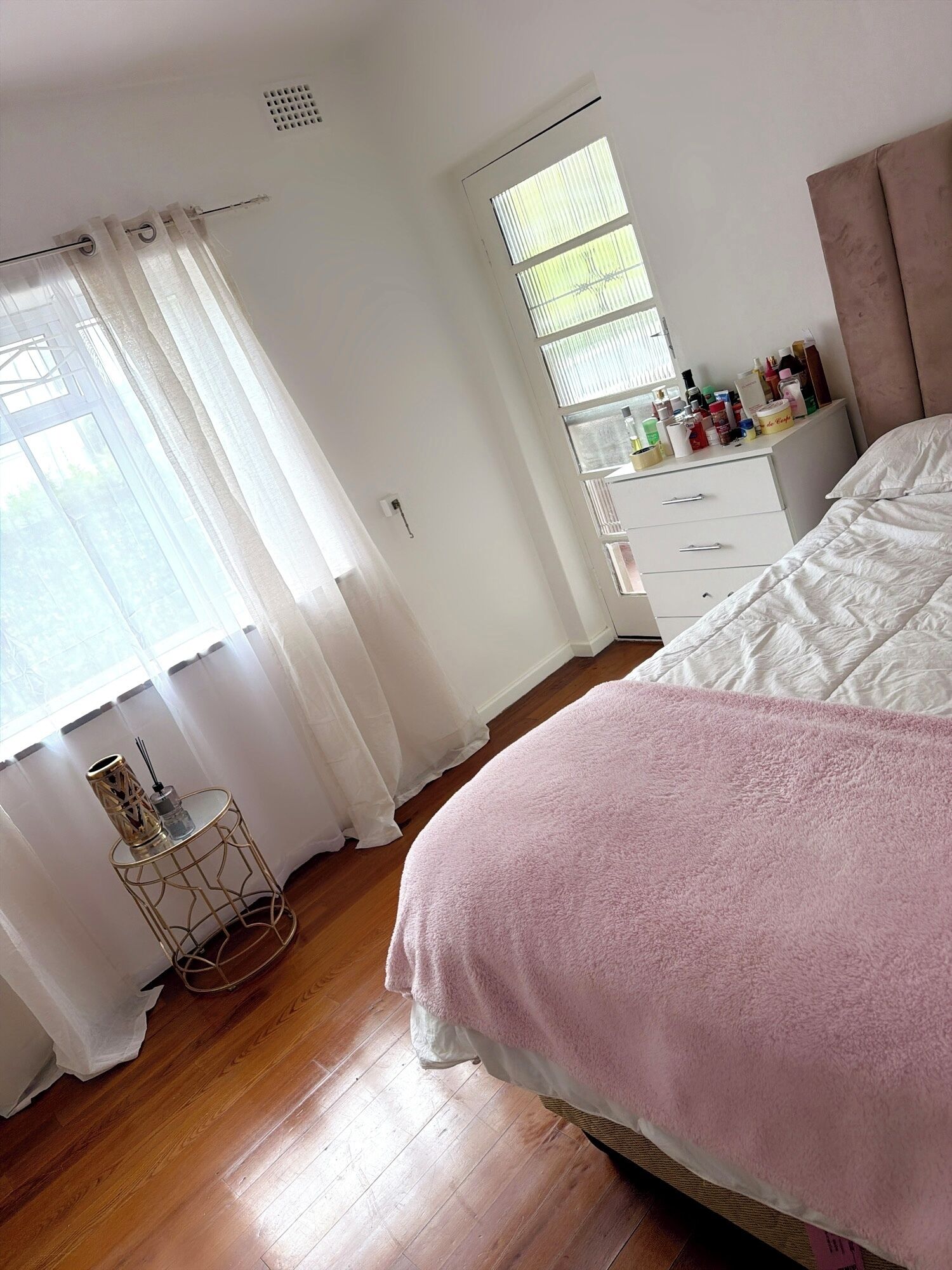 Shared Dormitory, 2 Bedrooms, Accessible, Smoking | 2 bedrooms