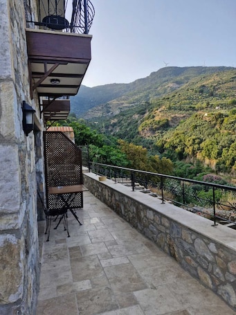 Double Room, Valley View | Terrace/patio. Bahab Plus Pansiyon