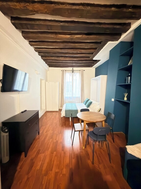 Lovely Studio In Paris, Amazing Location In A Nice Neighborhood - Paris