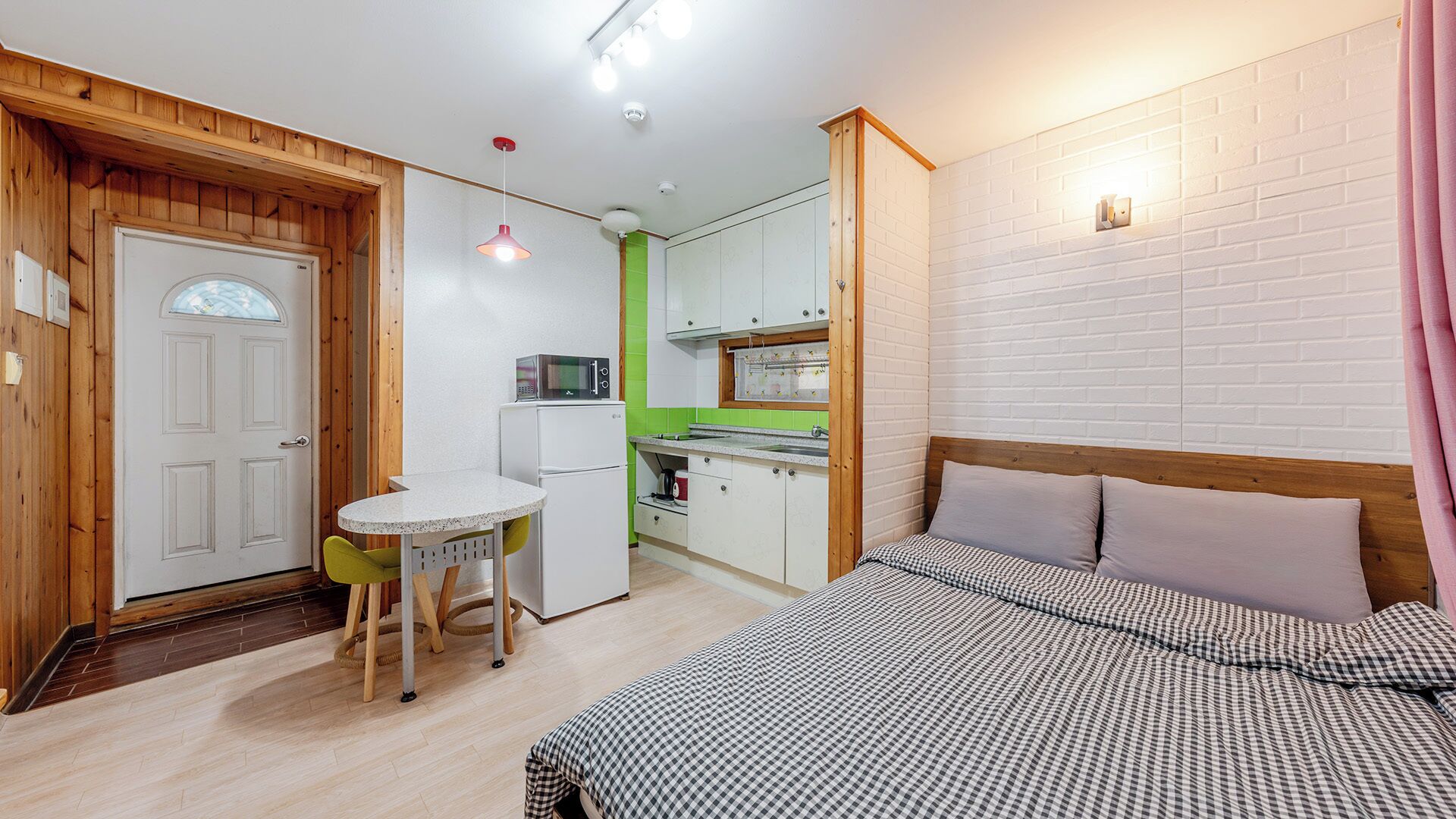 1 habitación y wifi gratis 