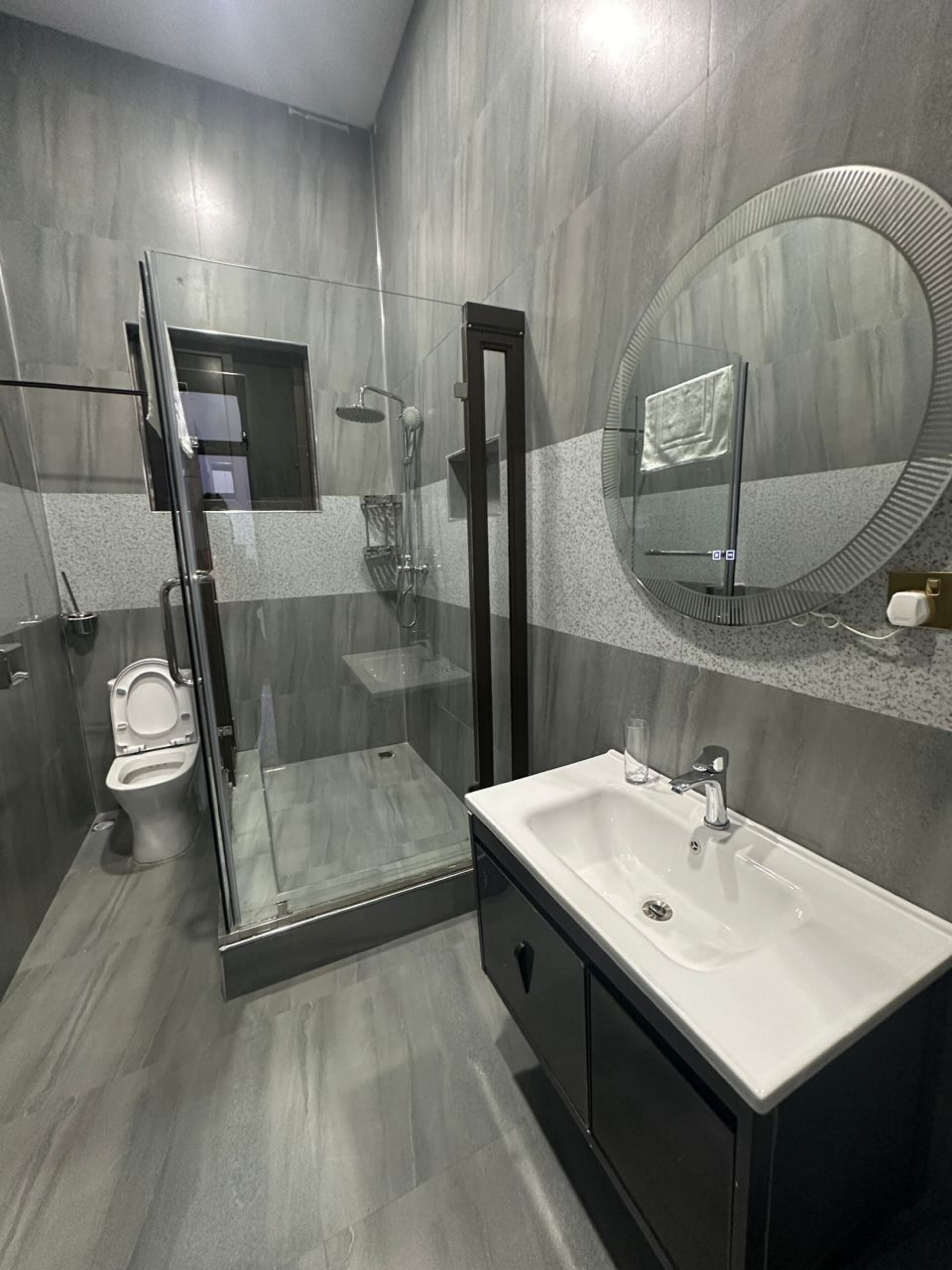 Standard Double Room, Garden View | Bilik Mandi | Pancuran mandi, kelengkapan dandanan diri percuma, pengering rambut 