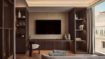 Premium Room City View | Ropa de cama de alta calidad y edredones de plumas