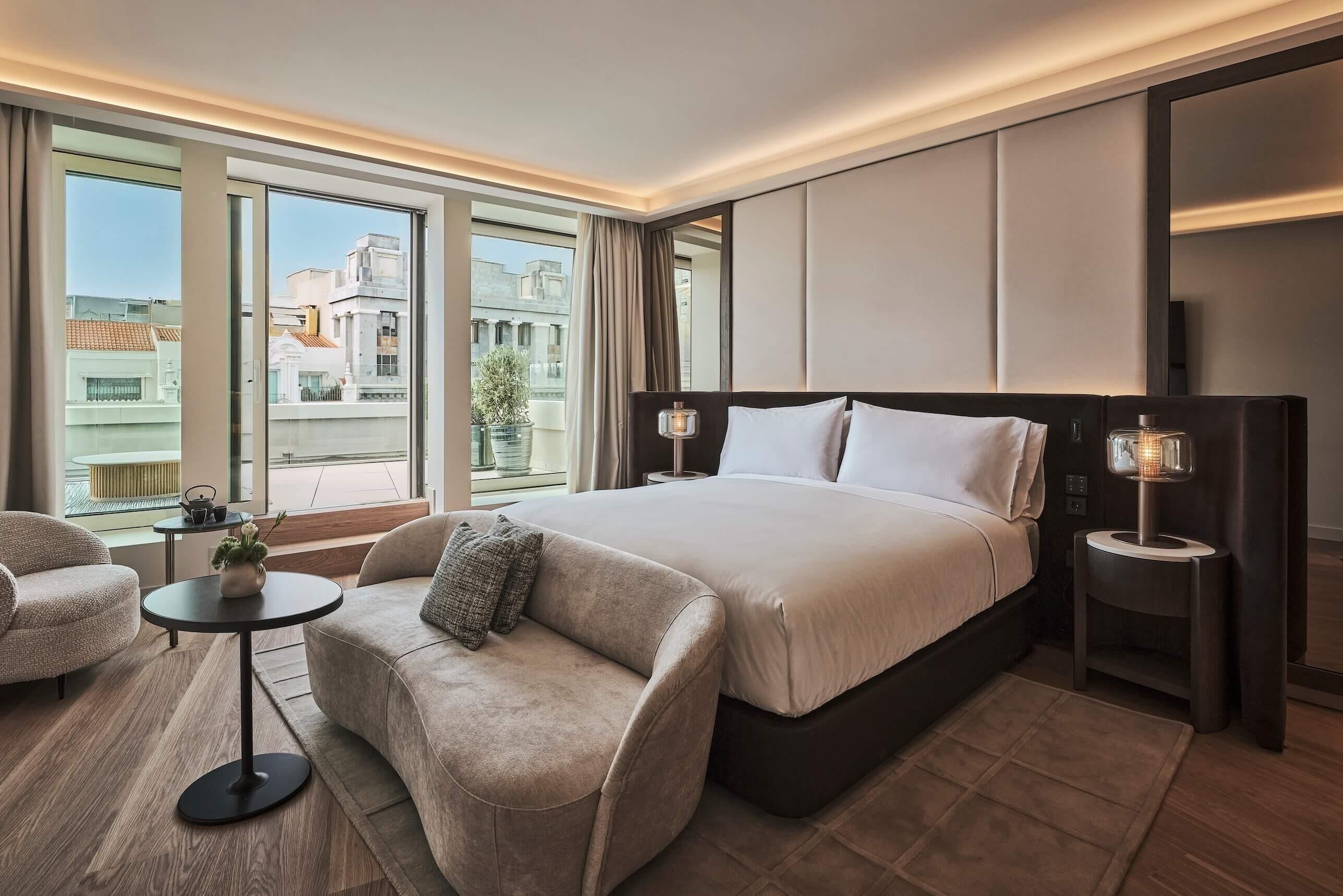 Hikari Suite | Minibar, in-room safe, blackout drapes, soundproofing
