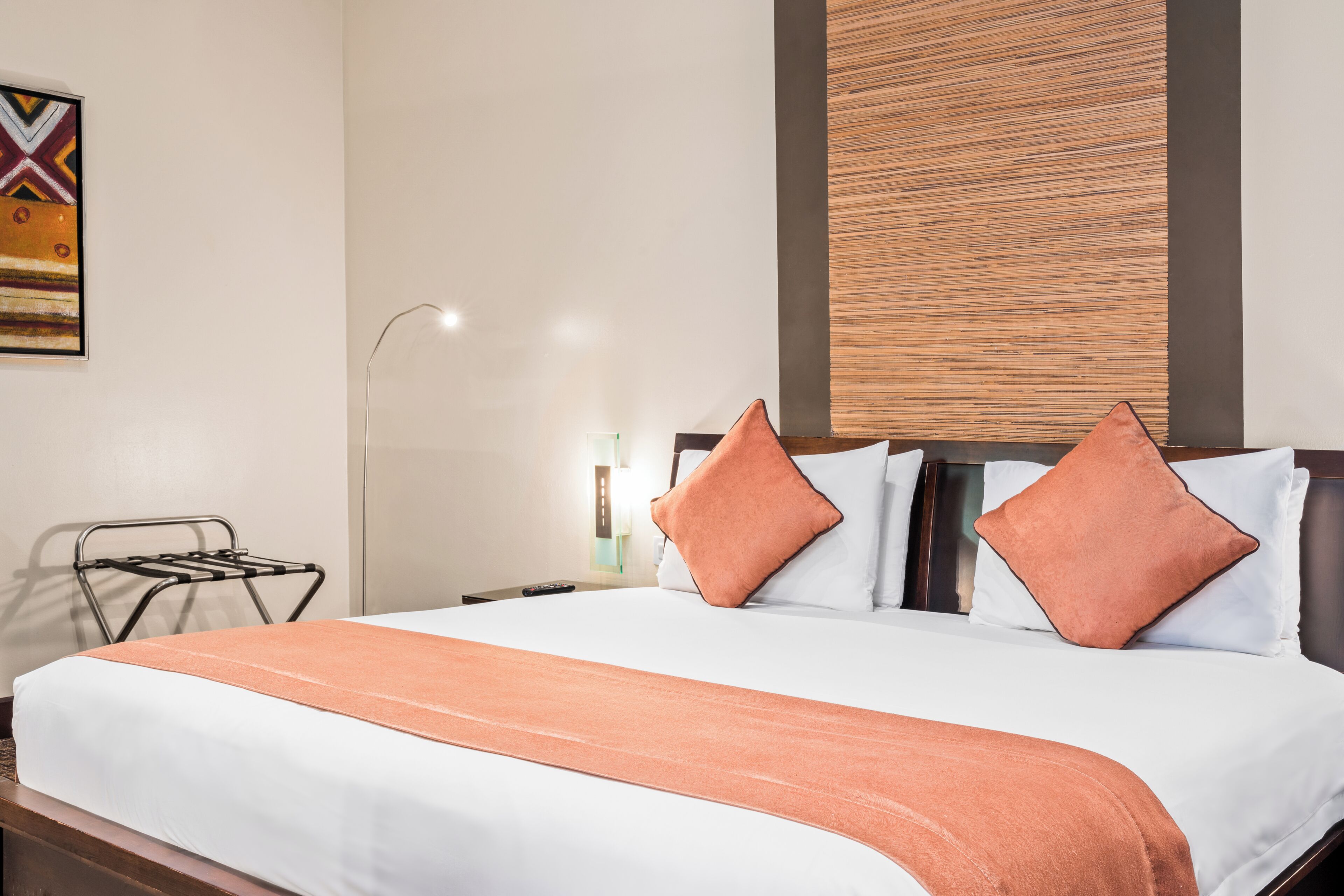 Quarto standard, sacada, vista para a cidade