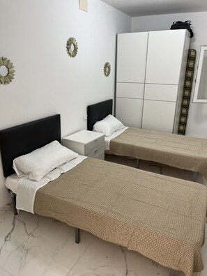 3 bedrooms, free WiFi, wheelchair access - Beautiful apartment 200 mts from the beach (pet friendly) (Calafell)