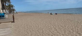 Beautiful apartment 200 mts from the beach (pet friendly)