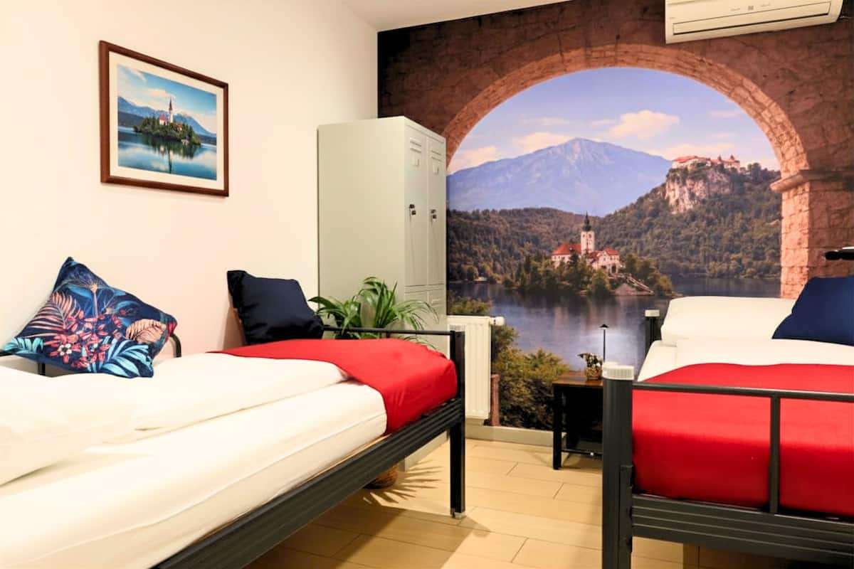 标准双人房或双床房