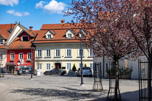 Old Town Guest Accommodation