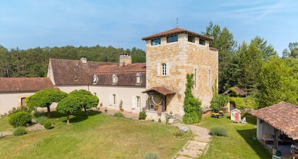 Guest Room - Les Jardins de la Beylie