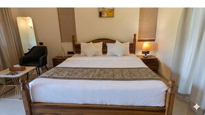 Comfort Cottage, Garden View - The Vachraj By Spring Tree Hotels (Khalapur)