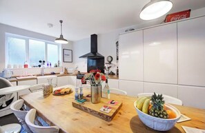 Dining - Six bedroom house with hot tub and sauna (Hastings)