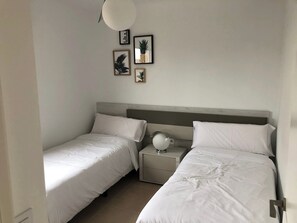 Apartment - Residence in Orihuela Costa for 6 Guests (Orihuela)