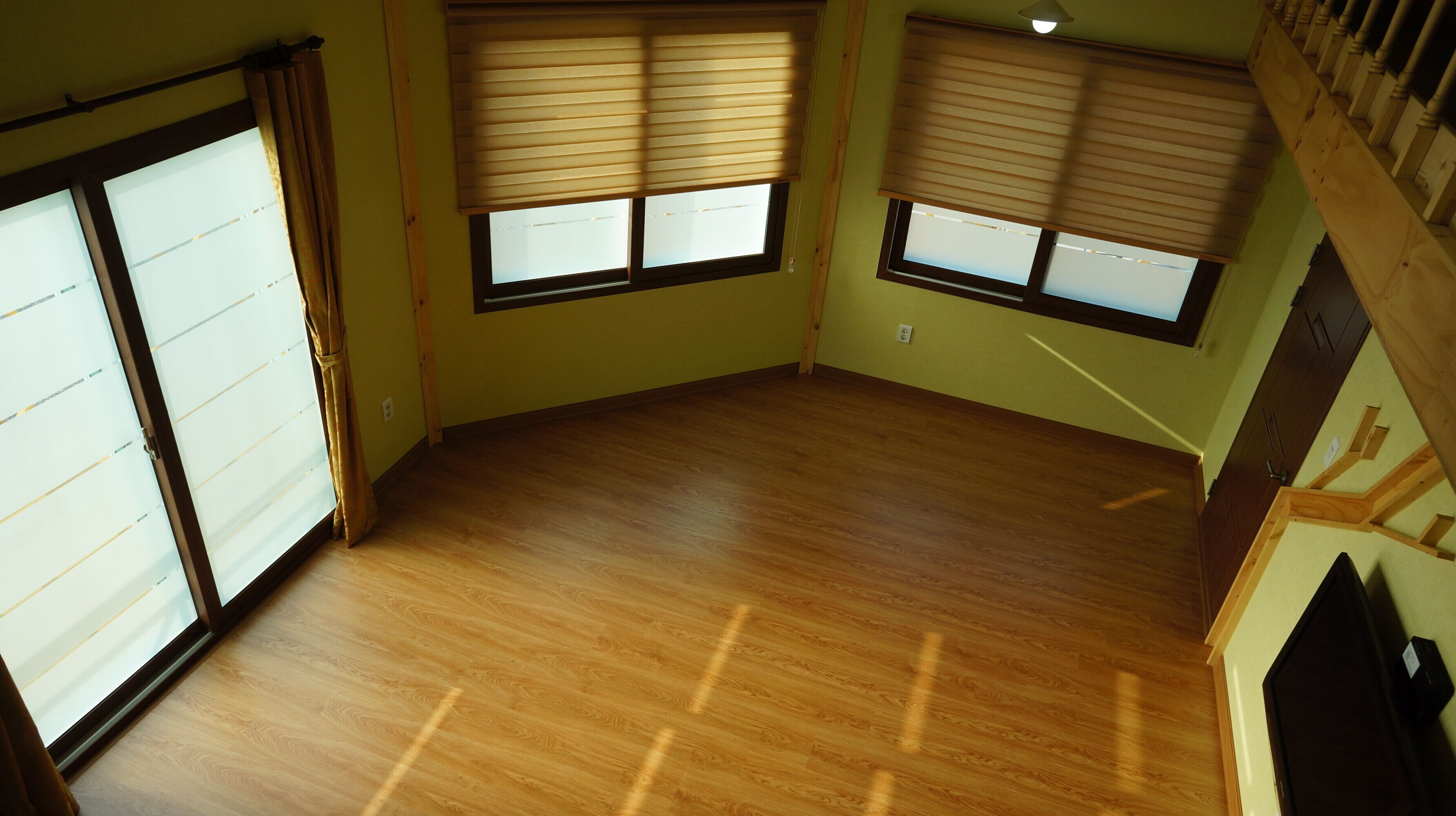 Classic Duplex, Balcony, Sea View | Interior