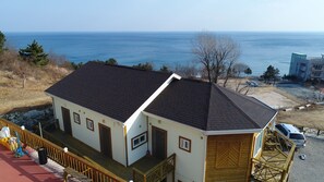 Exterior - Yeomyeong Pension (Yeongdeok)