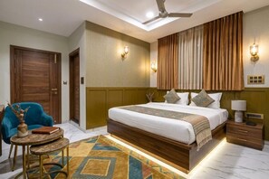 Classic Studio - Hotel Shumo Grand Khammam (Khammam)