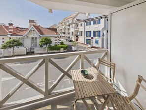 Outdoor dining - Apartment in the heart of Arcachon (Arcachon)
