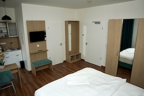 遮光窗帘、免费 WiFi