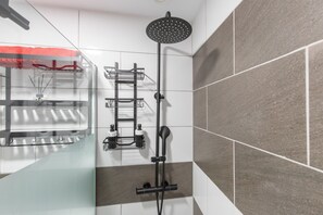 Fitness facility - Vacation Home 'La Ventana A La Catedral' with Sea View and Wi-Fi (Las Palmas de Gran Canaria)