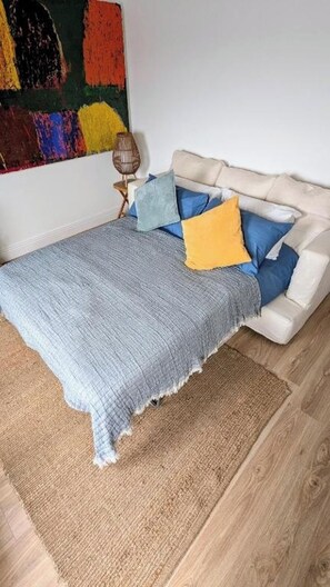 3 habitaciones, tabla de planchar con plancha y wifi gratis 