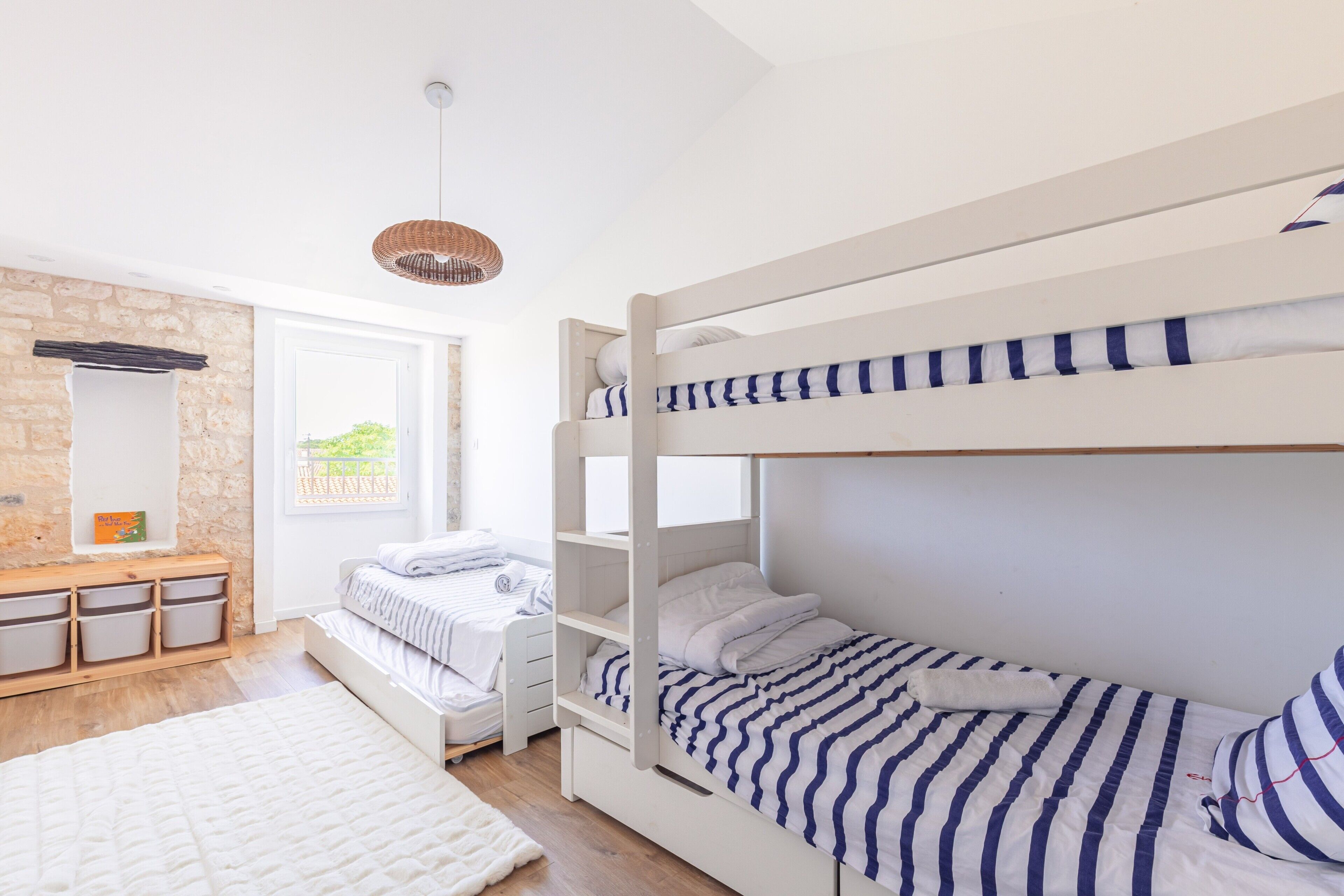 4 slaapkamers, wifi, beddengoed