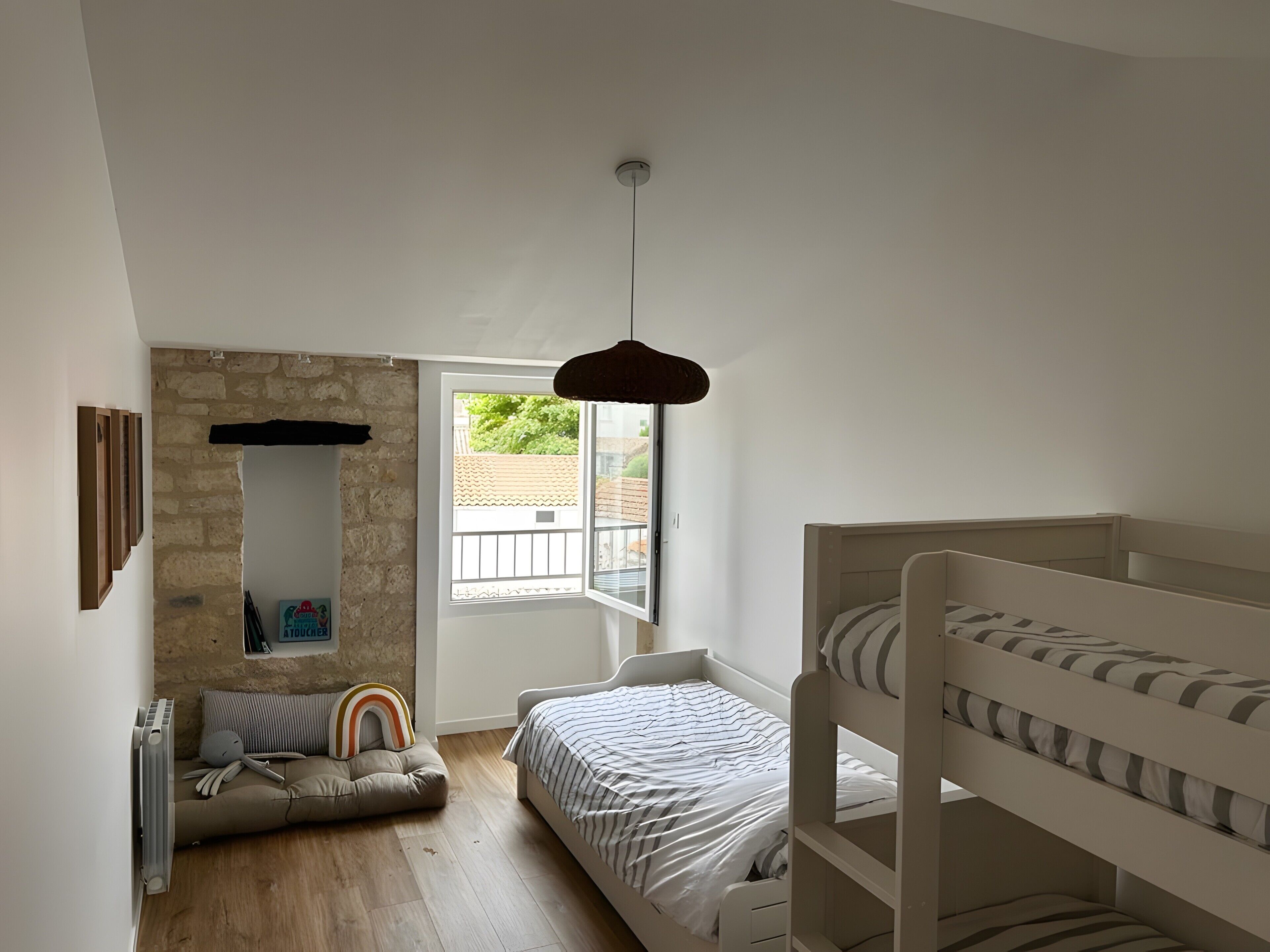 4 slaapkamers, wifi, beddengoed