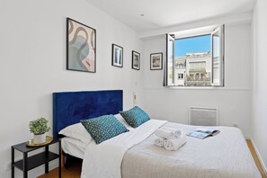 City-Apartment, Mehrere Betten, Nichtraucher, Blick auf den Innenhof | Bügeleisen/Bügelbrett, Babybetten, Reisekinderbett, kostenloses WLAN