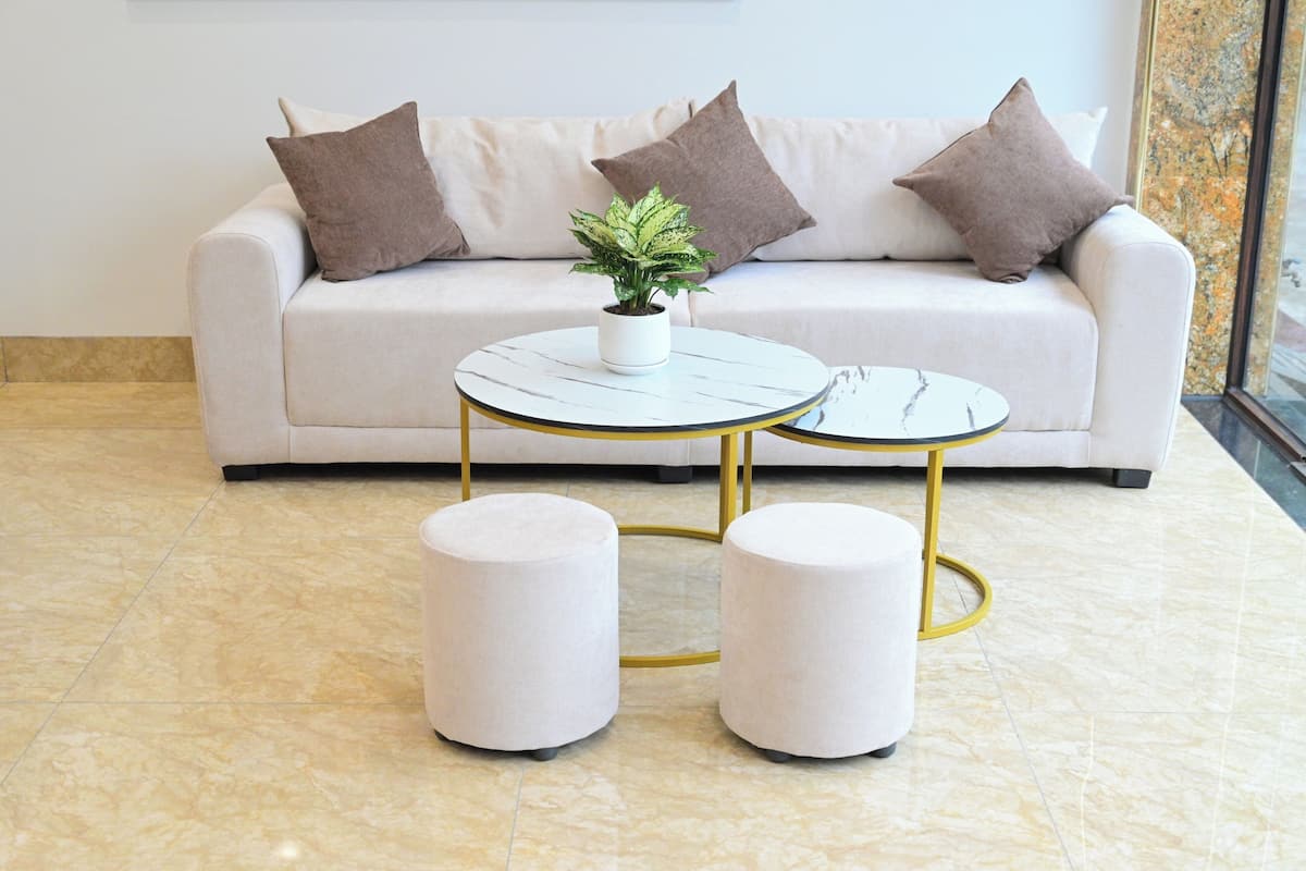 Shared Dormitory, City View | Living area