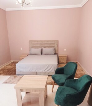 5 chambres, accès Internet, draps fournis