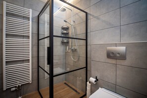 House | Bathroom - Moderne Wohnung an der Skipiste Nahe Winterberg (Winterberg)