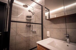 House | Bathroom - Moderne Wohnung an der Skipiste Nahe Winterberg (Winterberg)