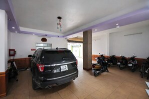 Property grounds - Thanh An 2 Hotel (Vinh)