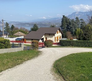 Exterior - Vrbo Property (Le Bourget-du-Lac)