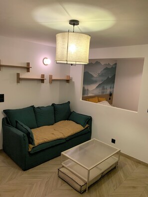 Living area - Vrbo Property (Le Bourget-du-Lac)