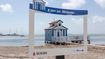 Tæt på stranden