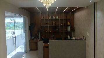 Kamar Deluks | Lobi
