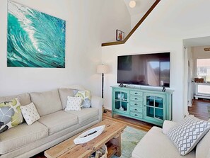 TV - Heron Marsh Villa 30, Beautiful Lake Views and Nicely Redone (Pawleys Island)