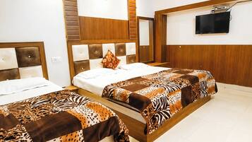 Deluxe Quadruple Room