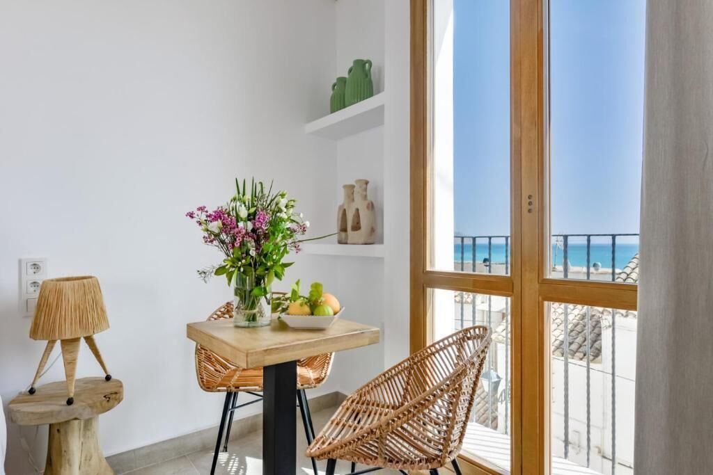 Superior-Doppelzimmer, Balkon, Meerblick | Speisen