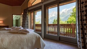 6 bedrooms, iron/ironing board, free WiFi, bed sheets - Chalet Birdie - Elegant 6 bedroom chalet close to the slopes in Les Houches (Les Houches)