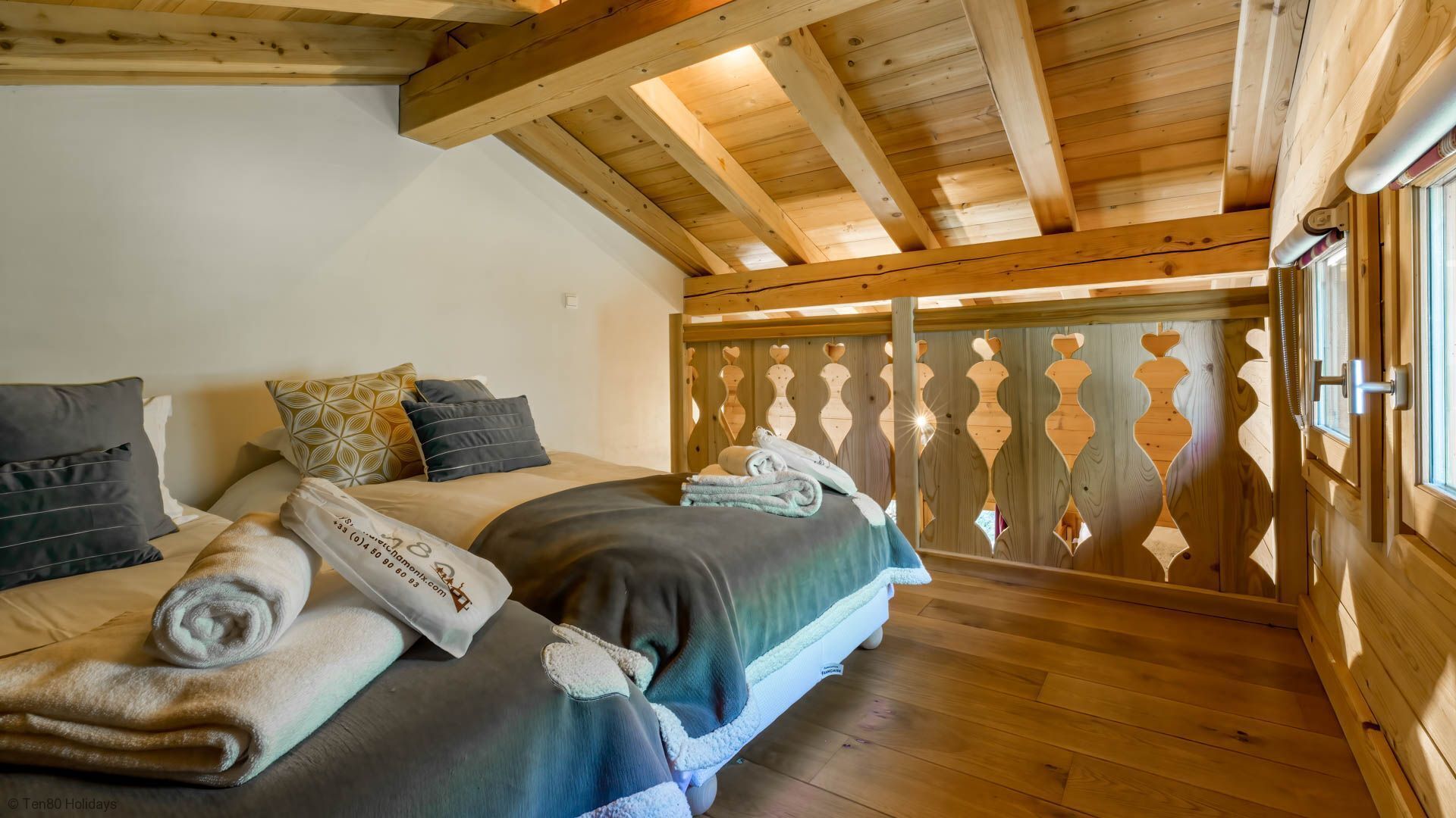 6 bedrooms, iron/ironing board, free WiFi, bed sheets