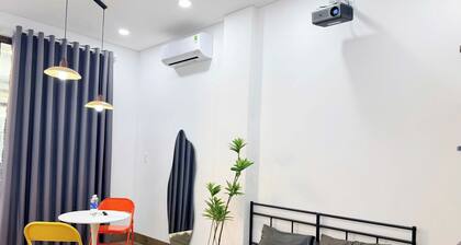 Corgi House Da Nang- Airport City Center