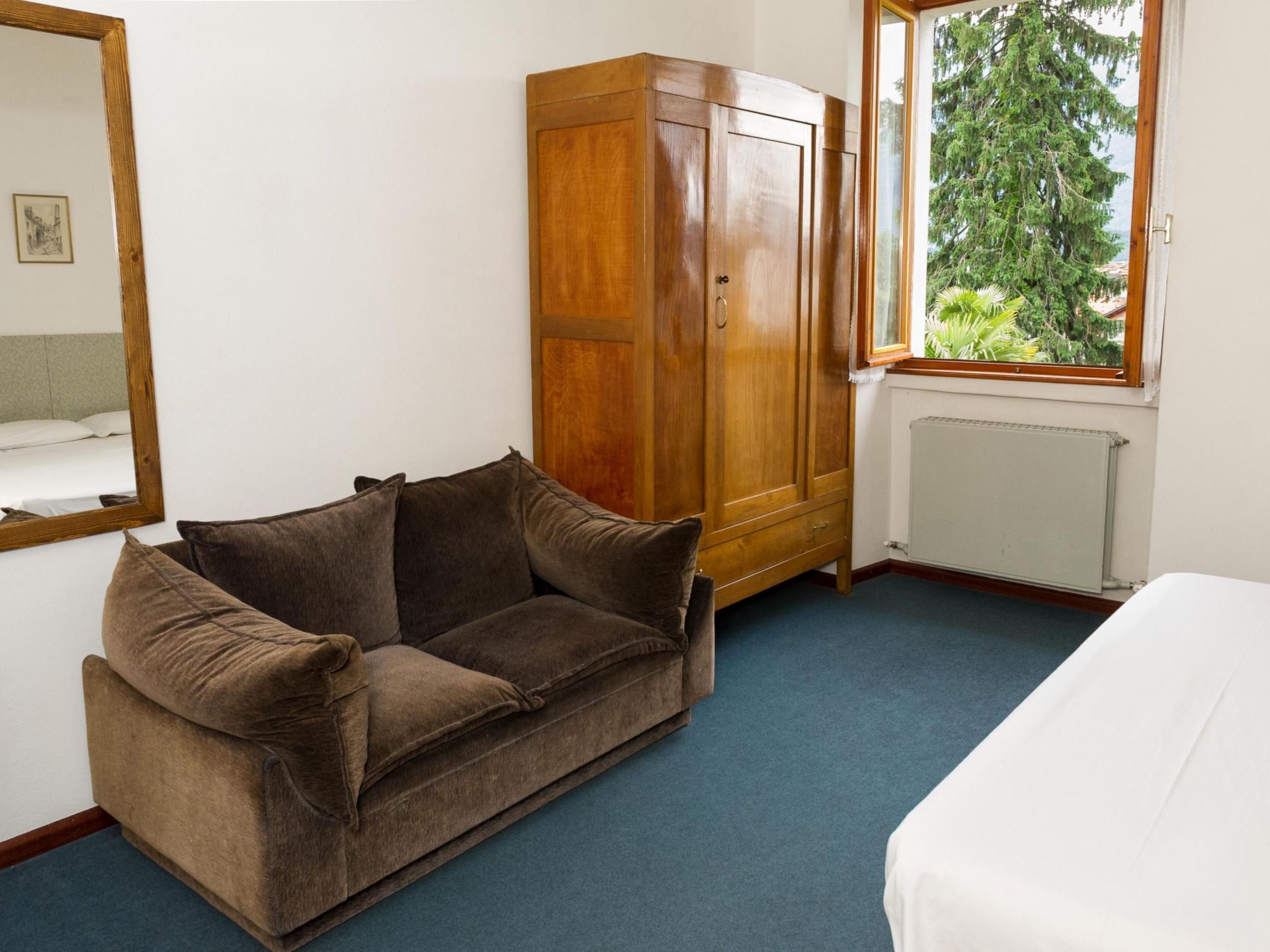 2 bedrooms, internet