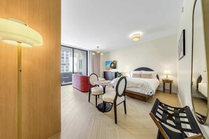 Iron/ironing board, WiFi, bed sheets - Studio + Balcony | City View | 15Min FIFA Fan Fest (Miami)