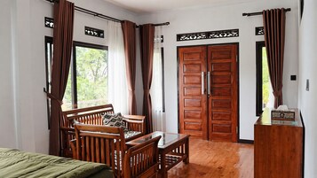 Family Double Room, Balcony, Mountain View