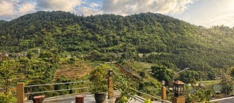 The Green County Homestay