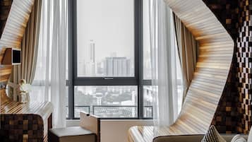 Apartamento superluxo, cozinha, vista para a cidade | Roupas de cama premium, camas com colchões pillow-top