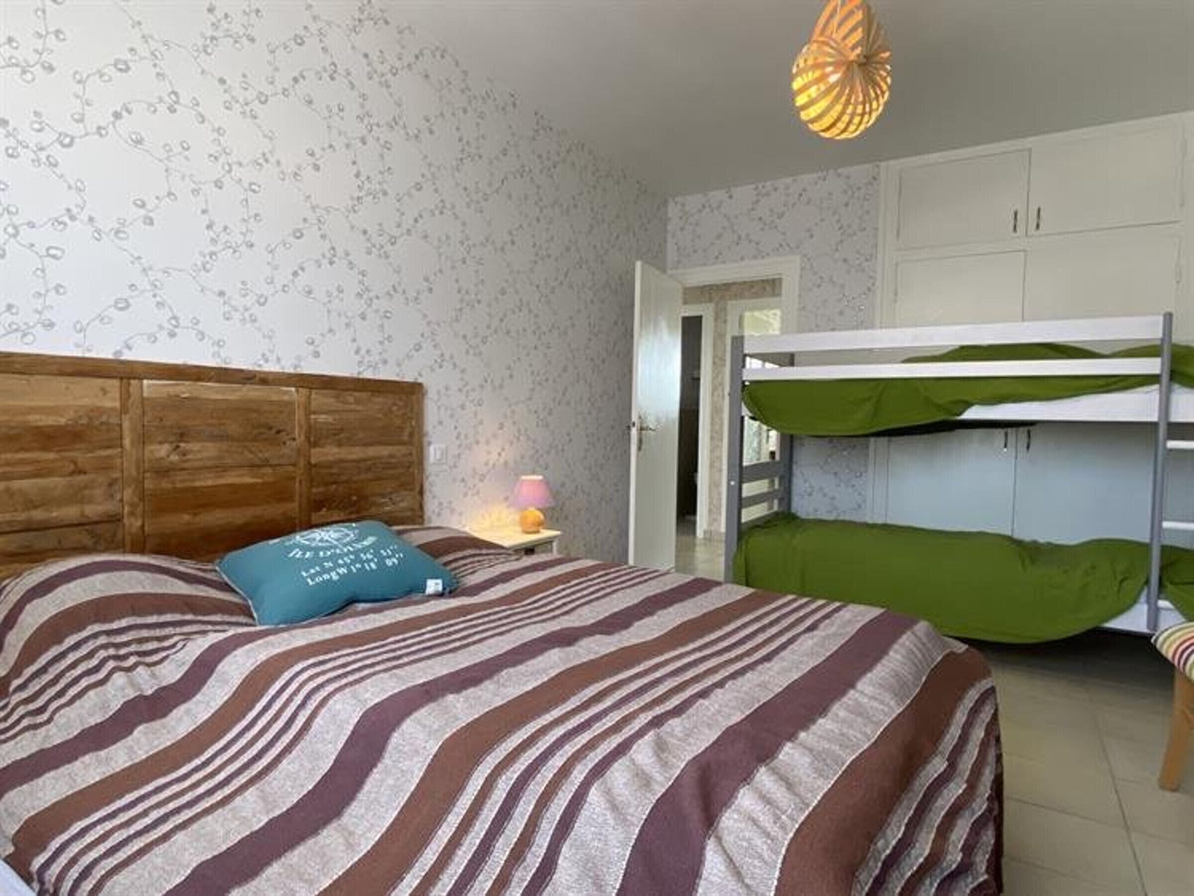 2 bedrooms, free WiFi